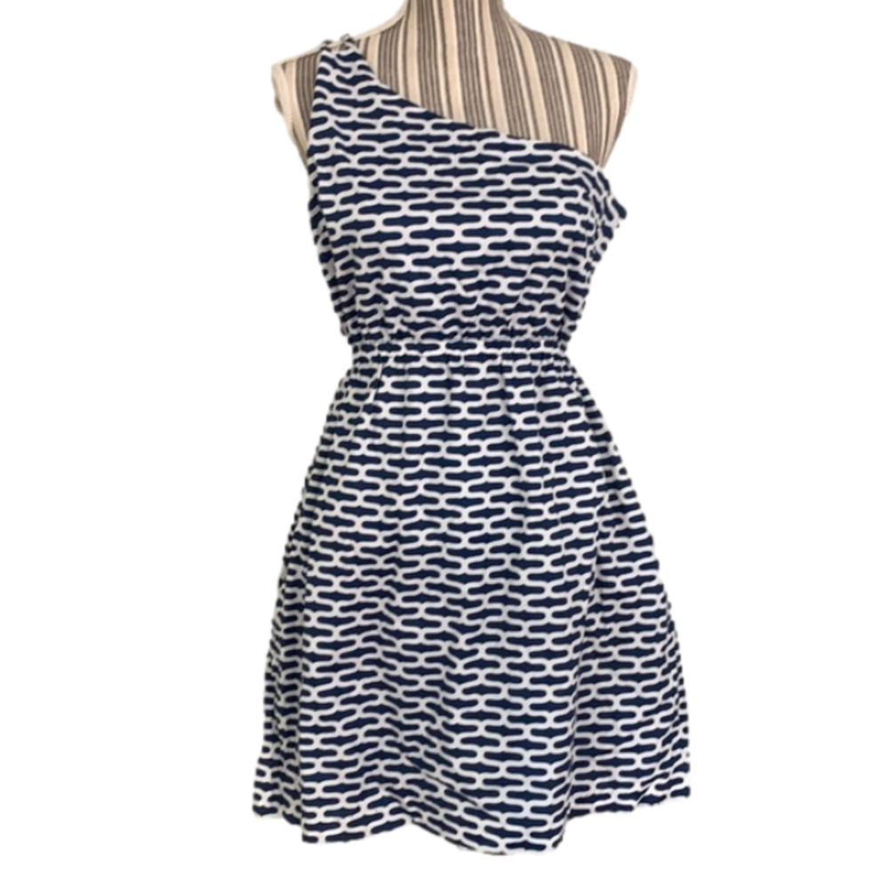 Ellen & Ollie Size 10 One Shoulder Dress